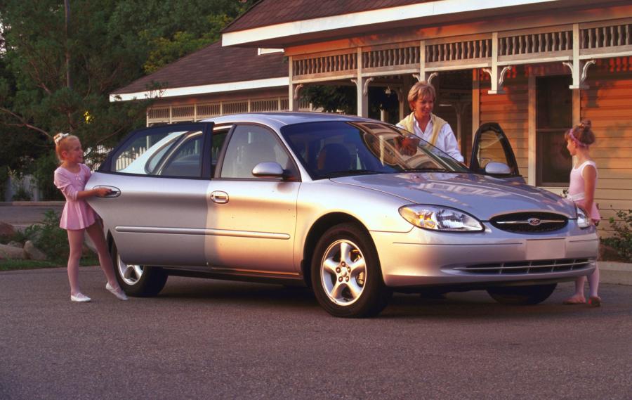  Ford Taurus 2000 года  (фото 72 из 92)